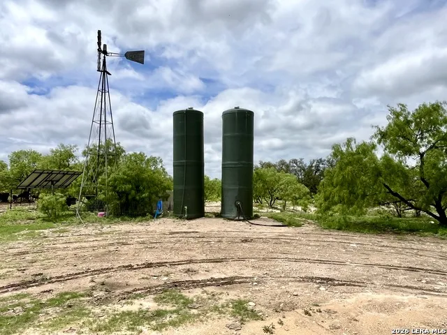 221 Turkey Run Eldorado, TX 76936
