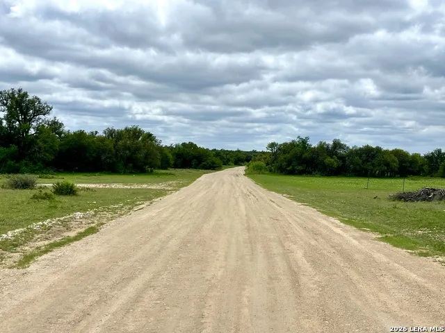 221 Turkey Run Eldorado, TX 76936