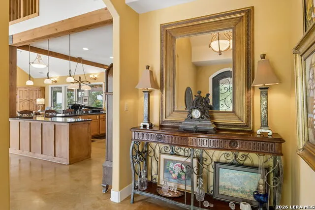 306 Charles Kerrville, TX 78028