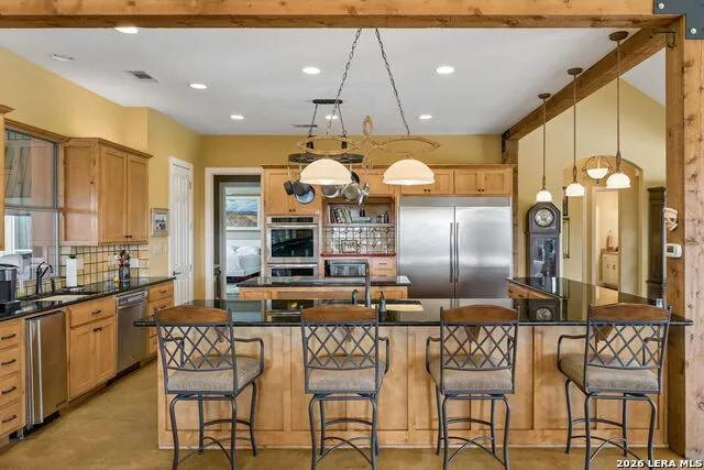 306 Charles Kerrville, TX 78028