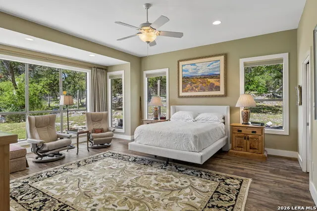 306 Charles Kerrville, TX 78028