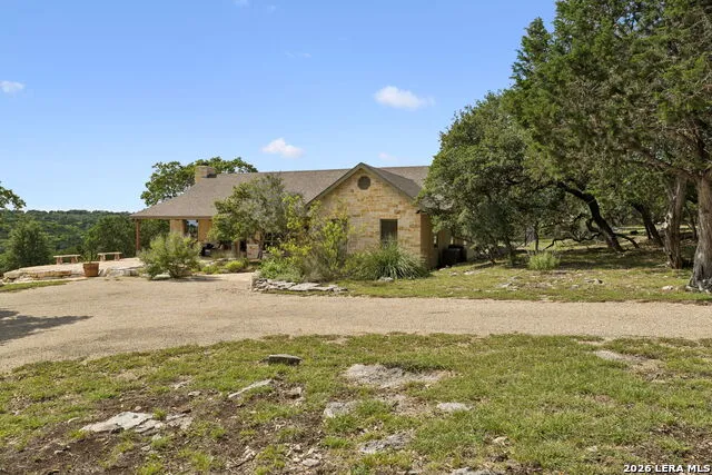 306 Charles Kerrville, TX 78028