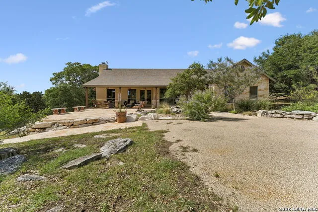 306 Charles Kerrville, TX 78028