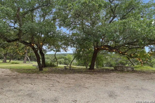 306 Charles Kerrville, TX 78028