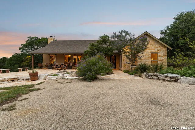 306 Charles Kerrville, TX 78028