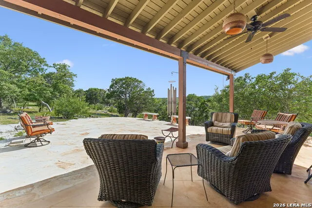 306 Charles Kerrville, TX 78028