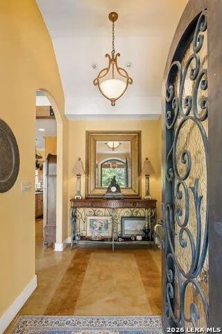 306 Charles Kerrville, TX 78028