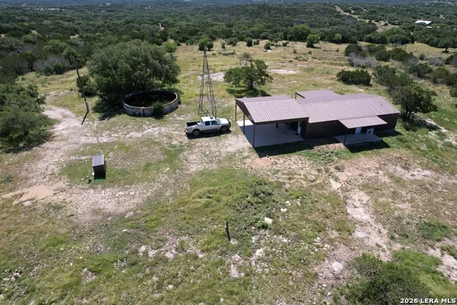 2724 Sd 24910 Rocksprings, TX 78880