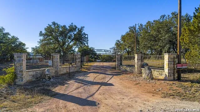 13697 WPA RD London, TX 76854