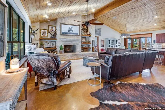 13697 WPA RD London, TX 76854