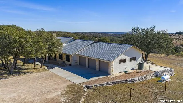 13697 WPA RD London, TX 76854