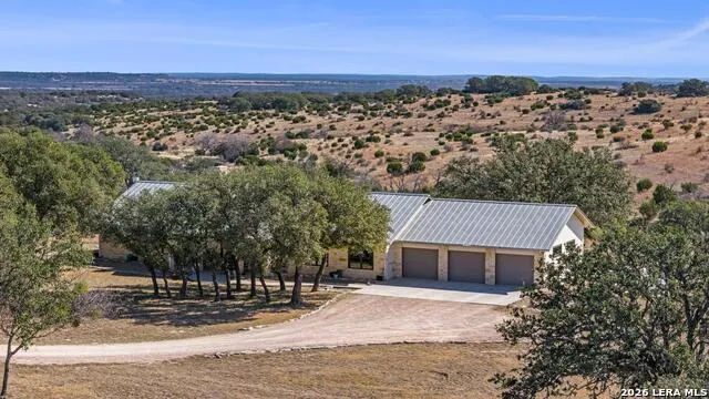 13697 WPA RD London, TX 76854