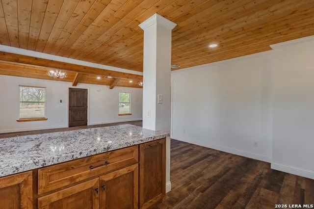 17301 N US HWY 277 Quemado, TX 78877