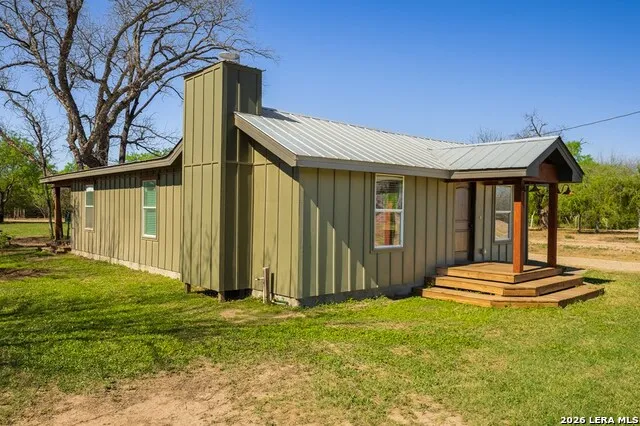 17301 N US HWY 277 Quemado, TX 78877