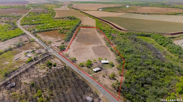 17301 N US HWY 277 Quemado, TX 78877
