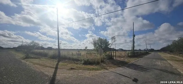 312 County Road 100 Quemado, TX 78877