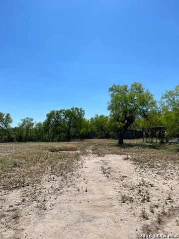 31 FM 1664 #N/A Quemado, TX 78877