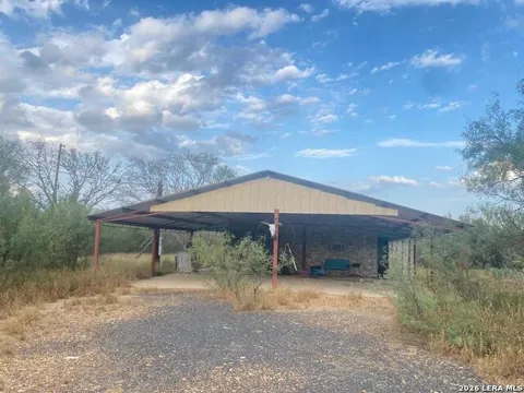 3699 HWY 85