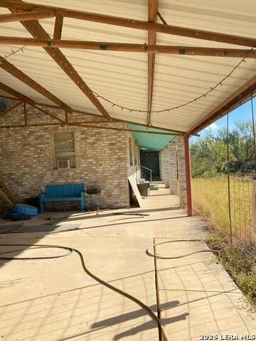 3699 HWY 85 Carrizo Springs, TX 78834