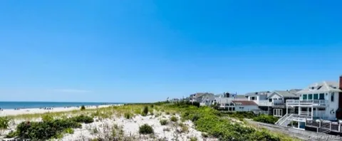 833 oceanfront #Apt 1S