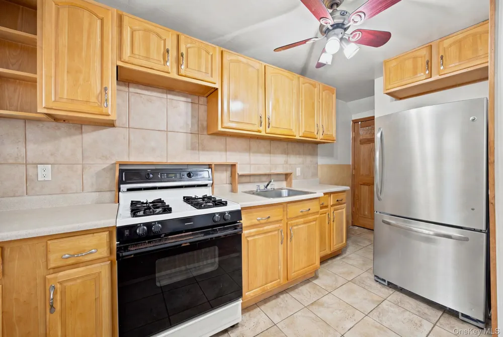 2005 26th Street Astoria, NY 11105