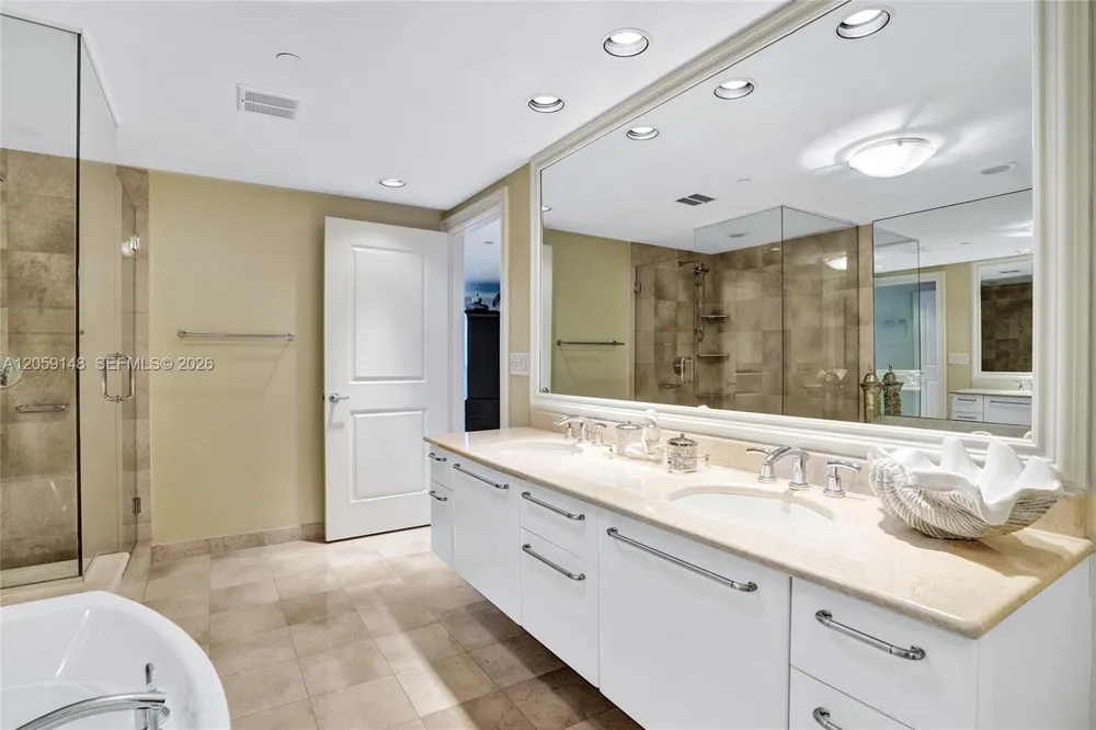 3101 S Ocean Dr #3607 Hollywood, FL 33019