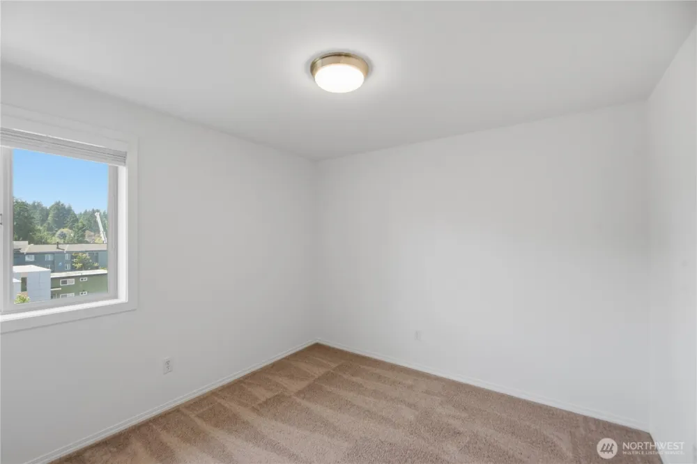 14300 32nd Avenue NE #410 Seattle, WA 98125