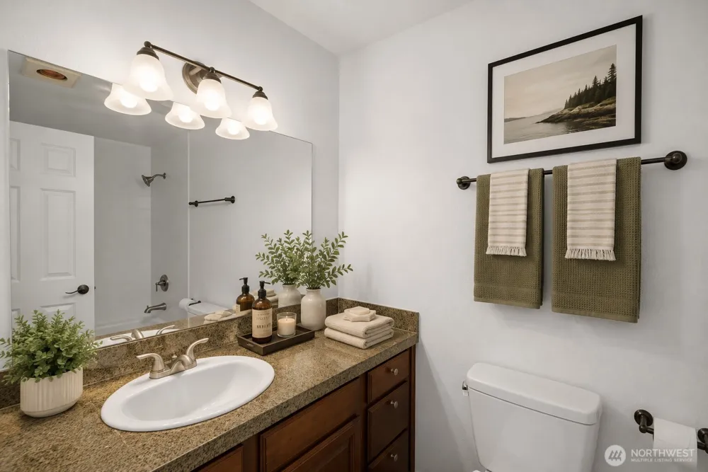 14300 32nd Avenue NE #410 Seattle, WA 98125