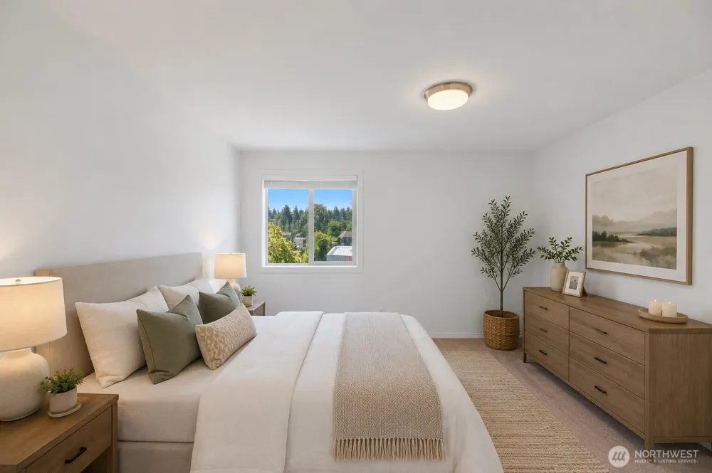 14300 32nd Avenue NE #410 Seattle, WA 98125