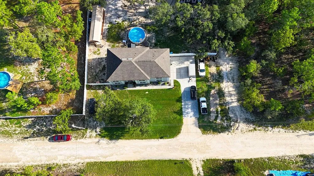 11083 MAYBIRD AVENUE Weeki Wachee, FL 34613
