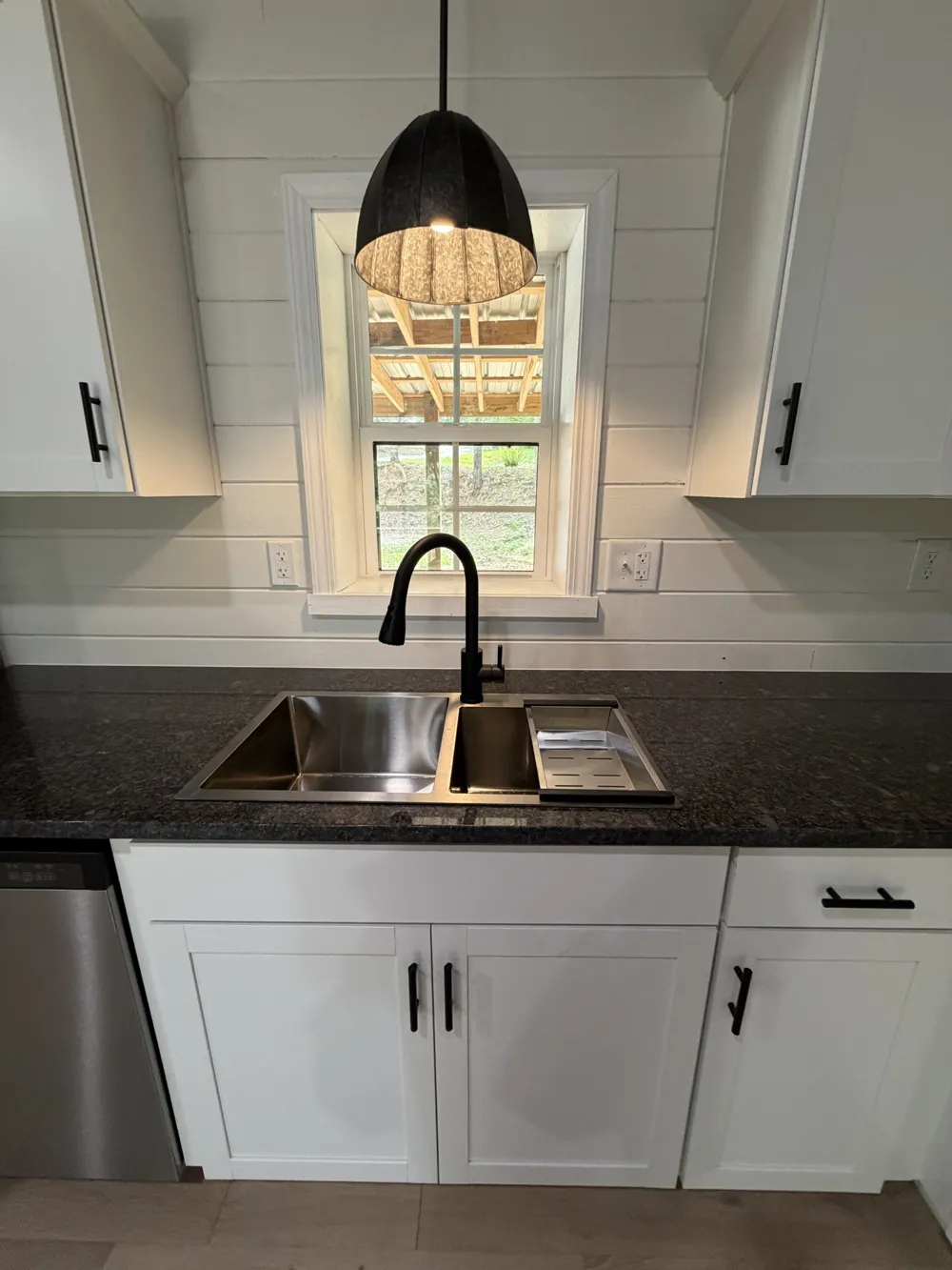 267 Collins River Dr Rock Island, TN 38581