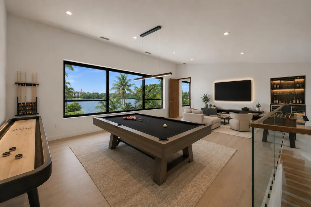 1110 SW 97TH AVENUE Miami, FL 33174