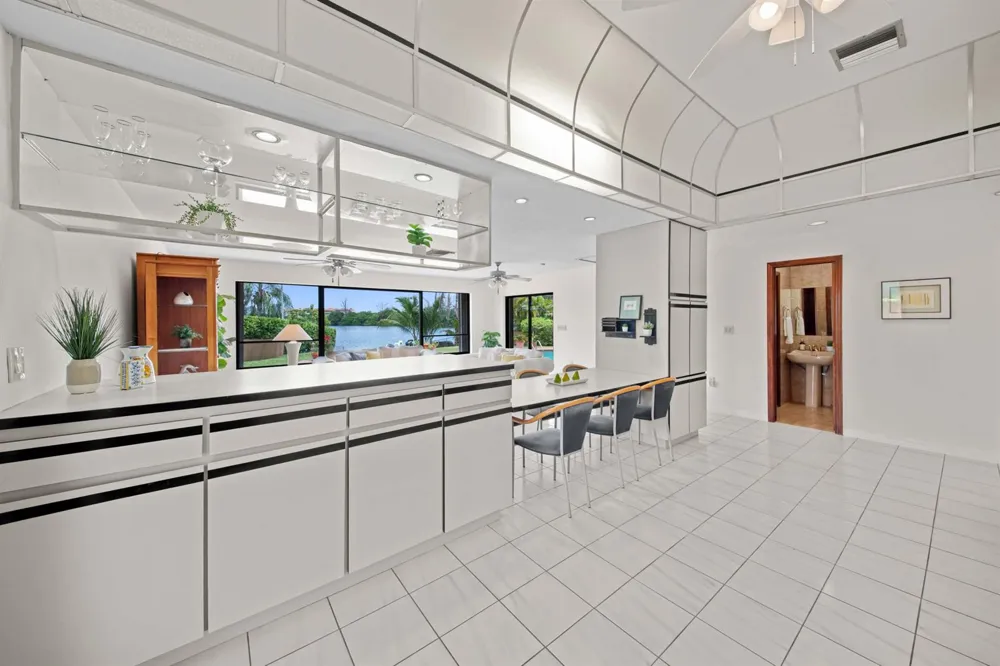 1110 SW 97TH AVENUE Miami, FL 33174