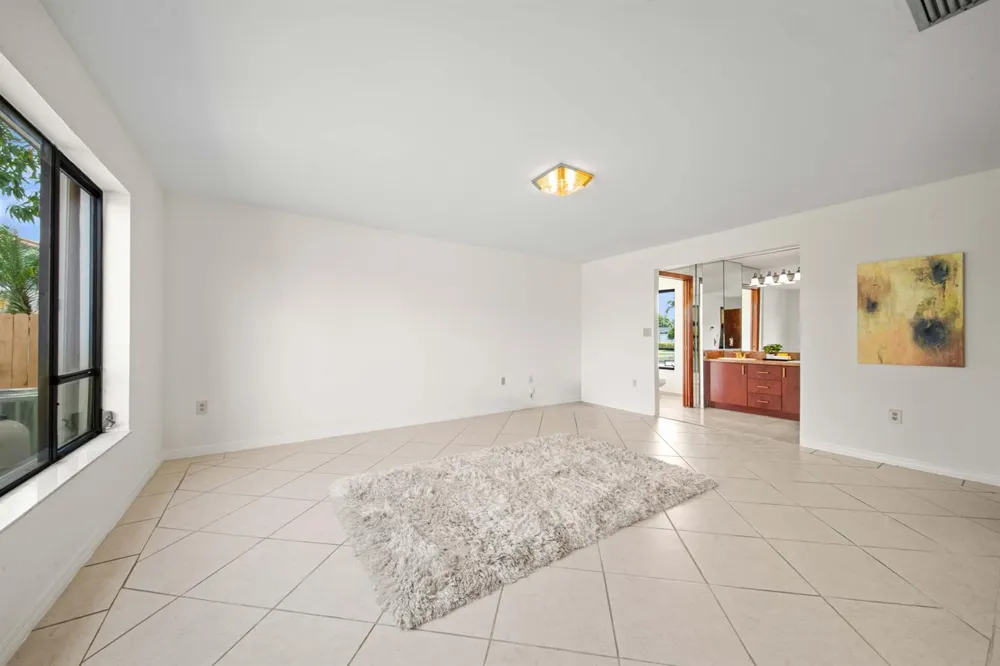 1110 SW 97TH AVENUE Miami, FL 33174