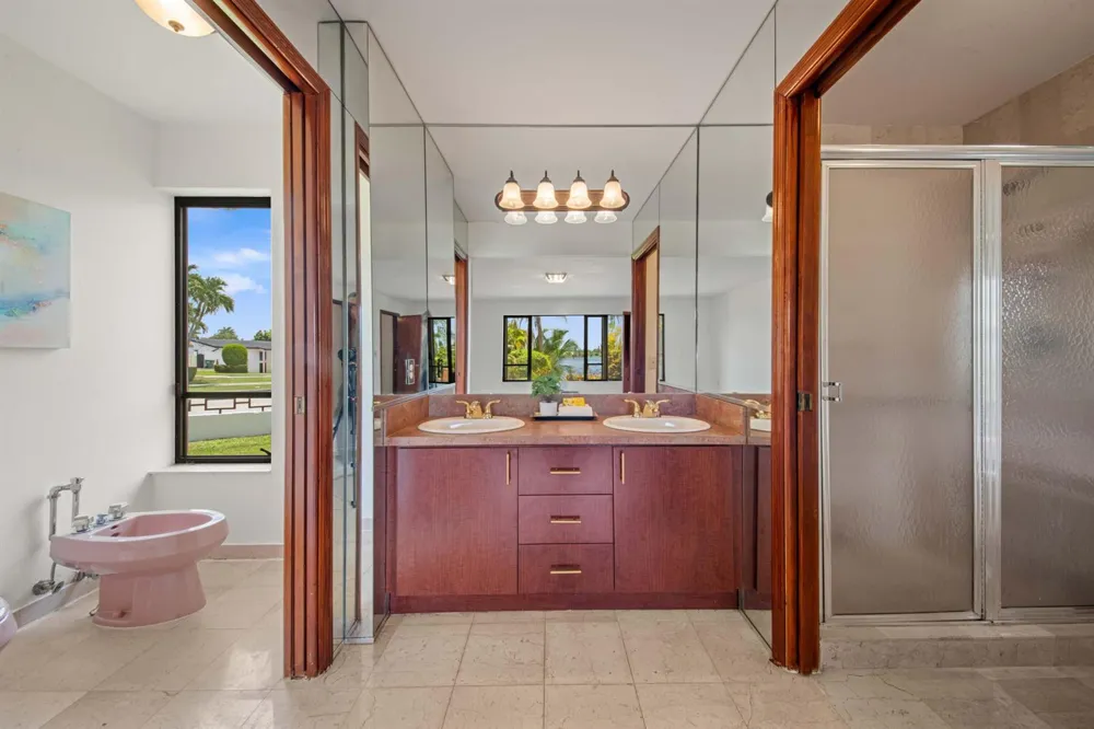 1110 SW 97TH AVENUE Miami, FL 33174