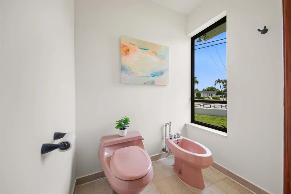 1110 SW 97TH AVENUE Miami, FL 33174