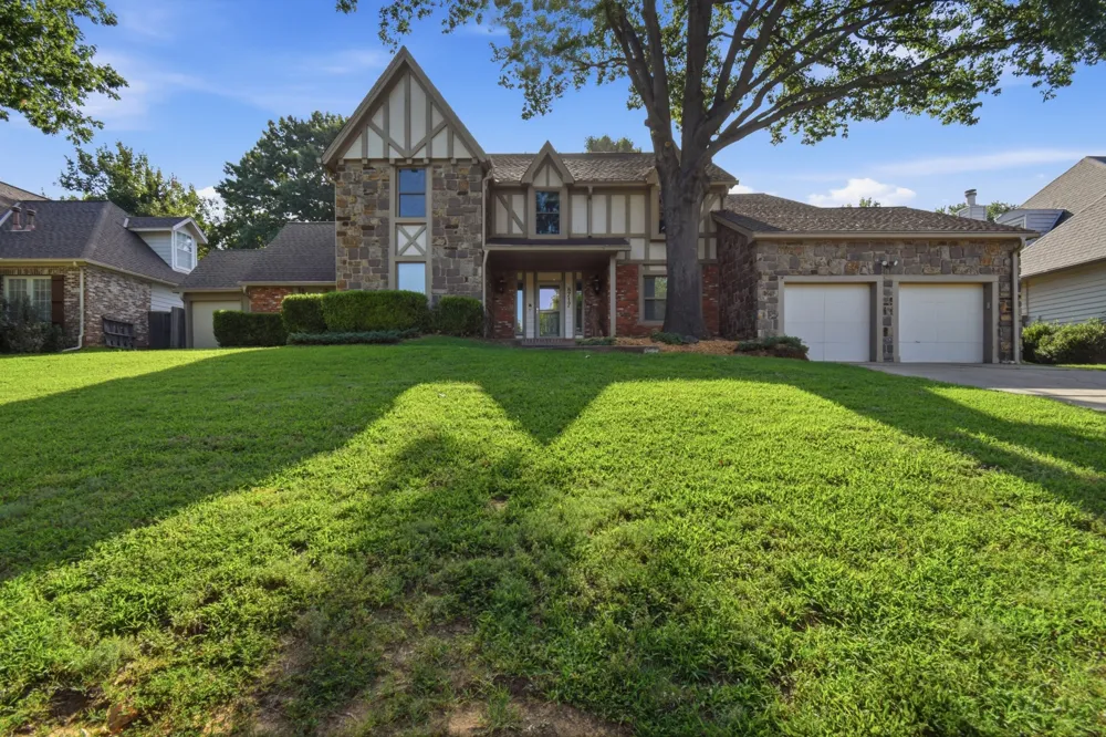 8717 S College Place Tulsa, OK 74137