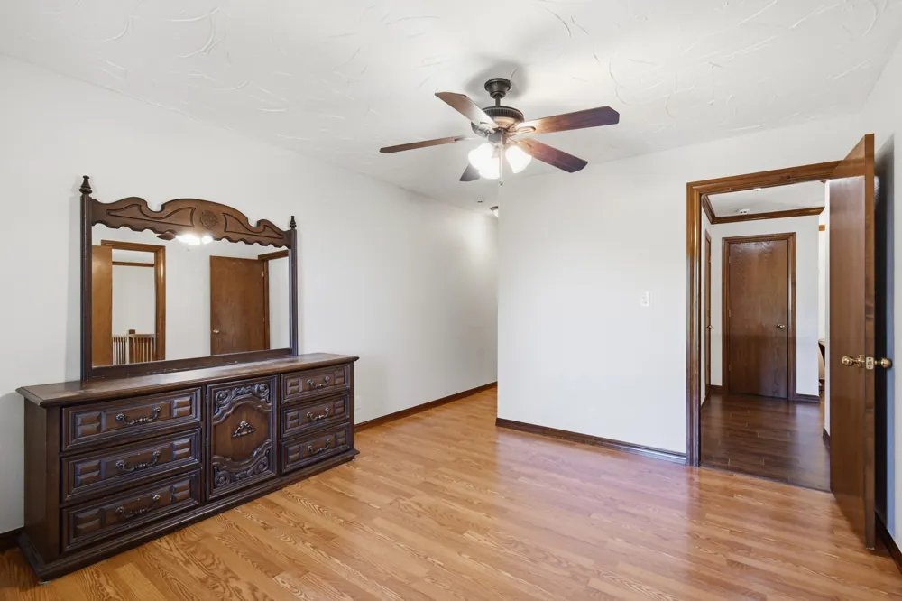 8717 S College Place Tulsa, OK 74137