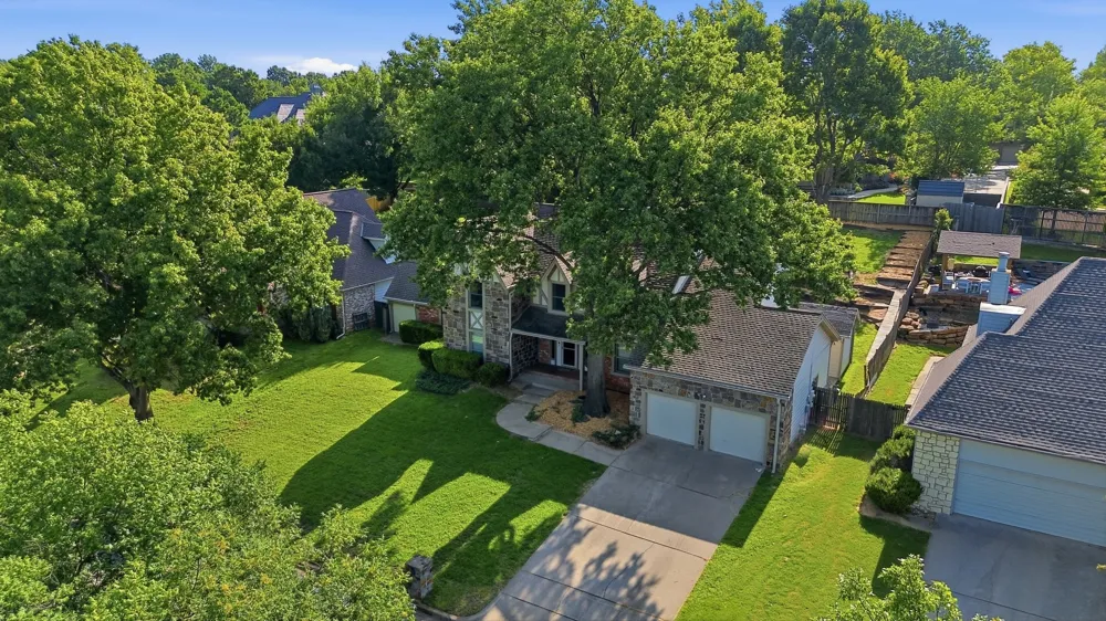 8717 S College Place Tulsa, OK 74137
