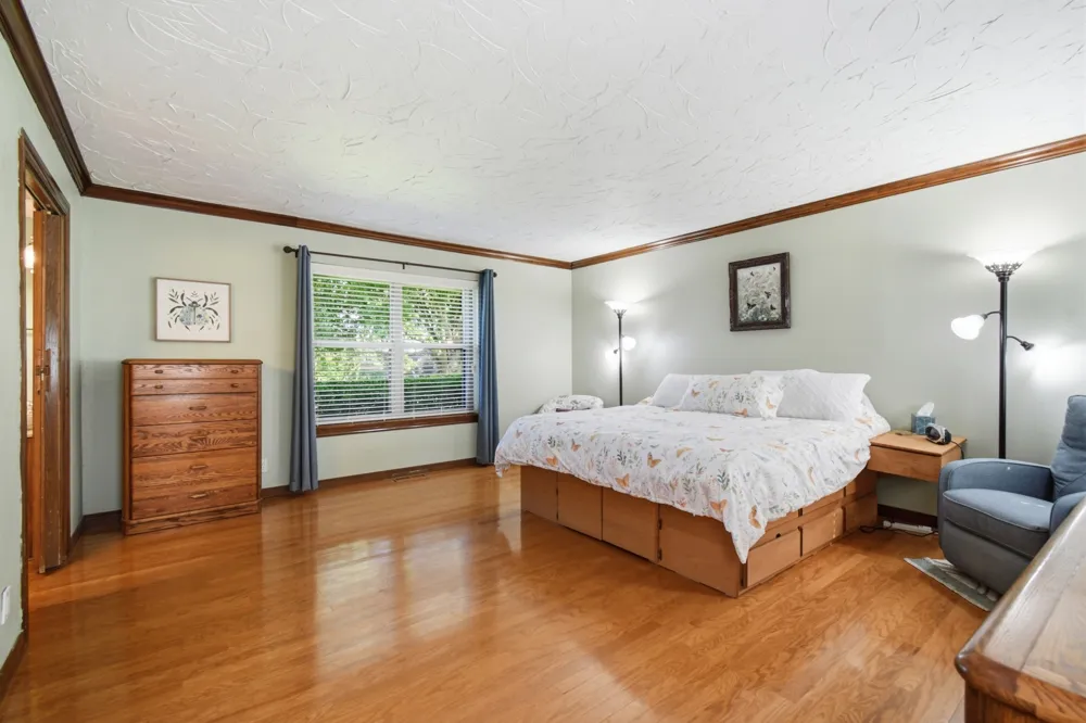 8717 S College Place Tulsa, OK 74137