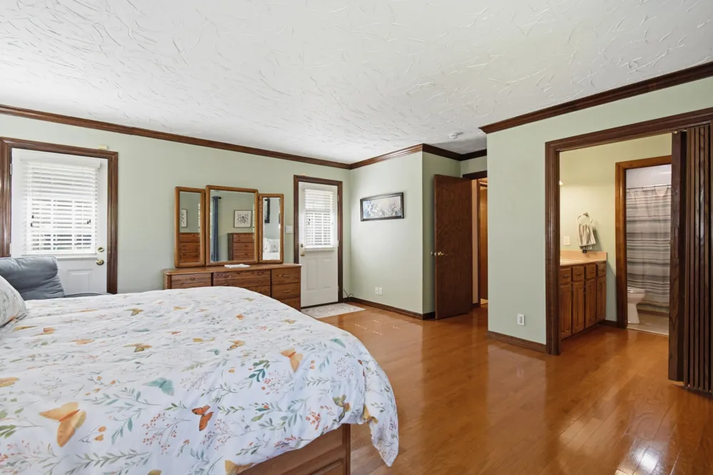 8717 S College Place Tulsa, OK 74137