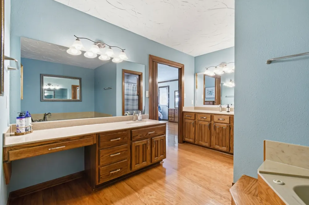 8717 S College Place Tulsa, OK 74137
