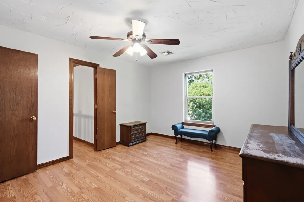 8717 S College Place Tulsa, OK 74137