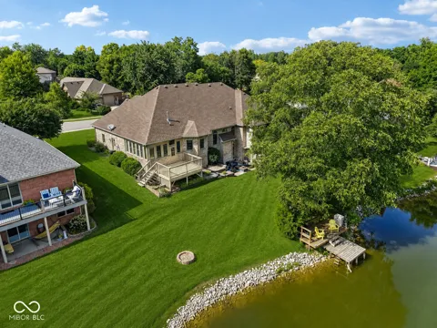 6635 E Ridgeview Court