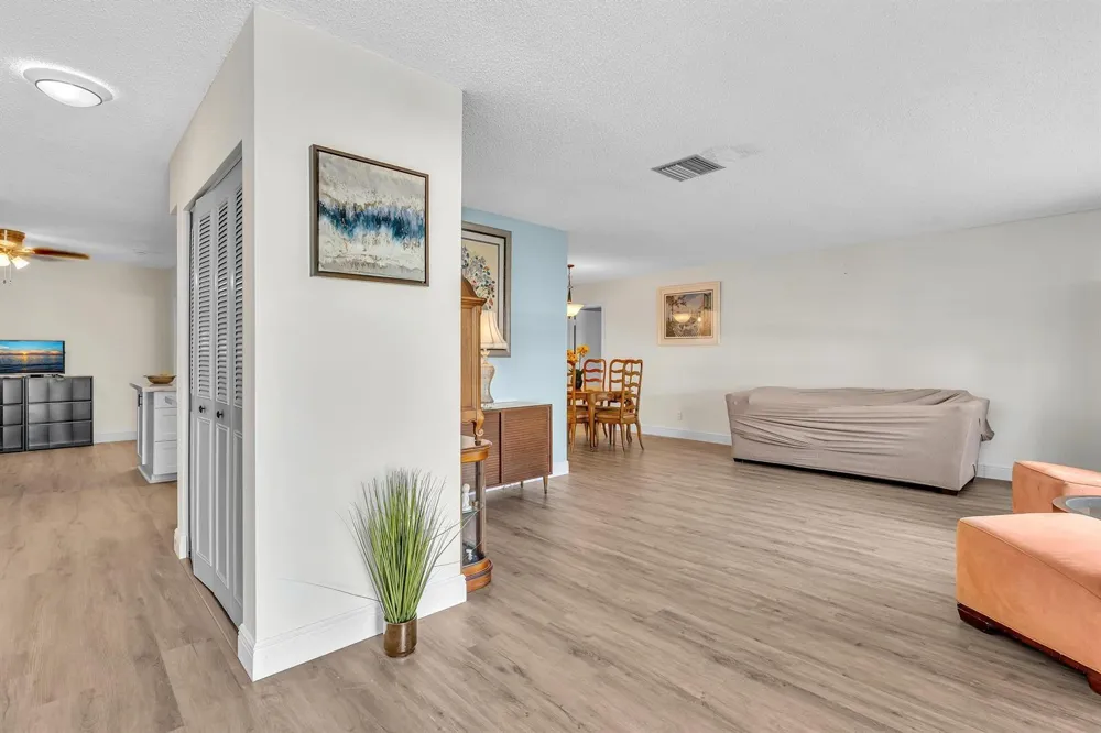 7500 NW 73rd Avenue Tamarac, FL 33321