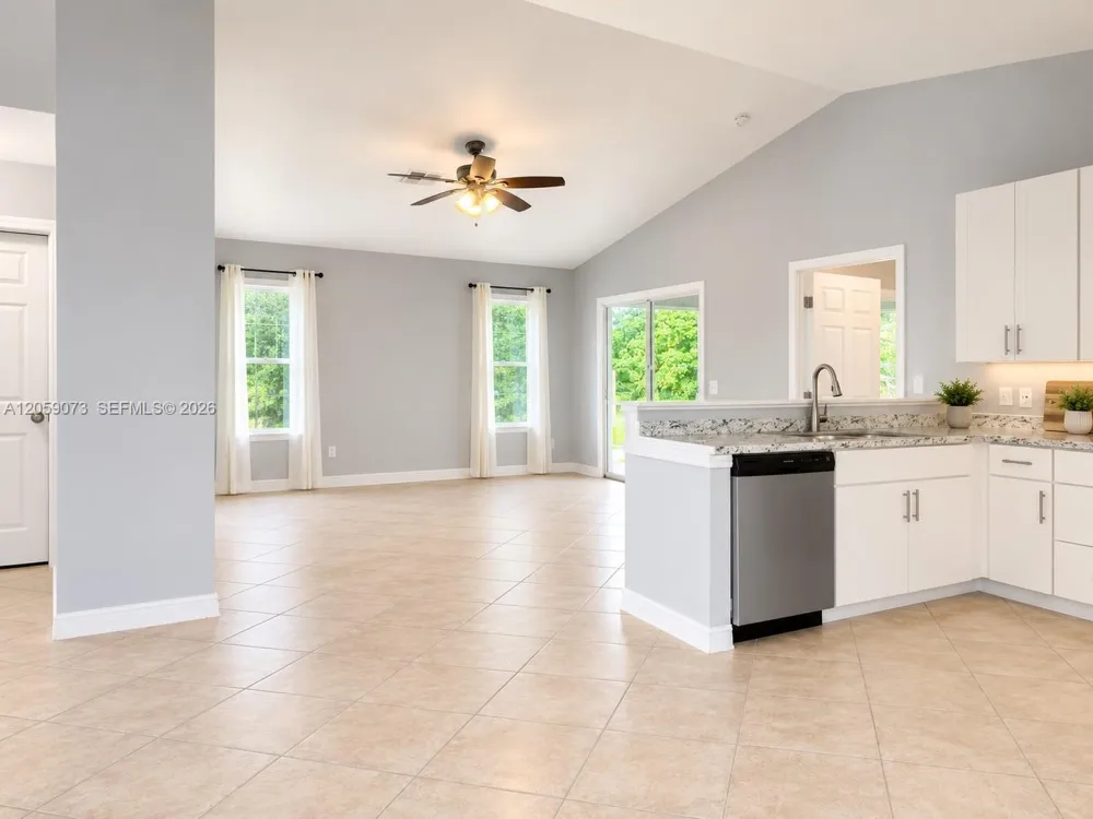 430 SW 14th Pl SW Vero Beach, FL 32962