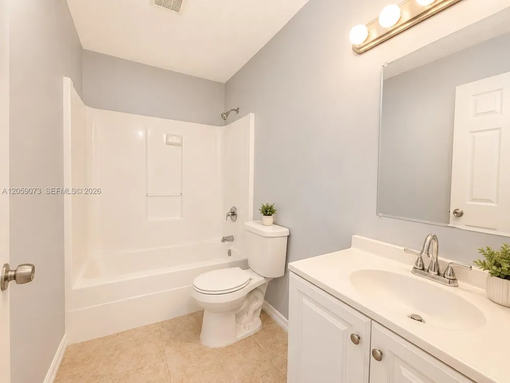 430 SW 14th Pl SW Vero Beach, FL 32962