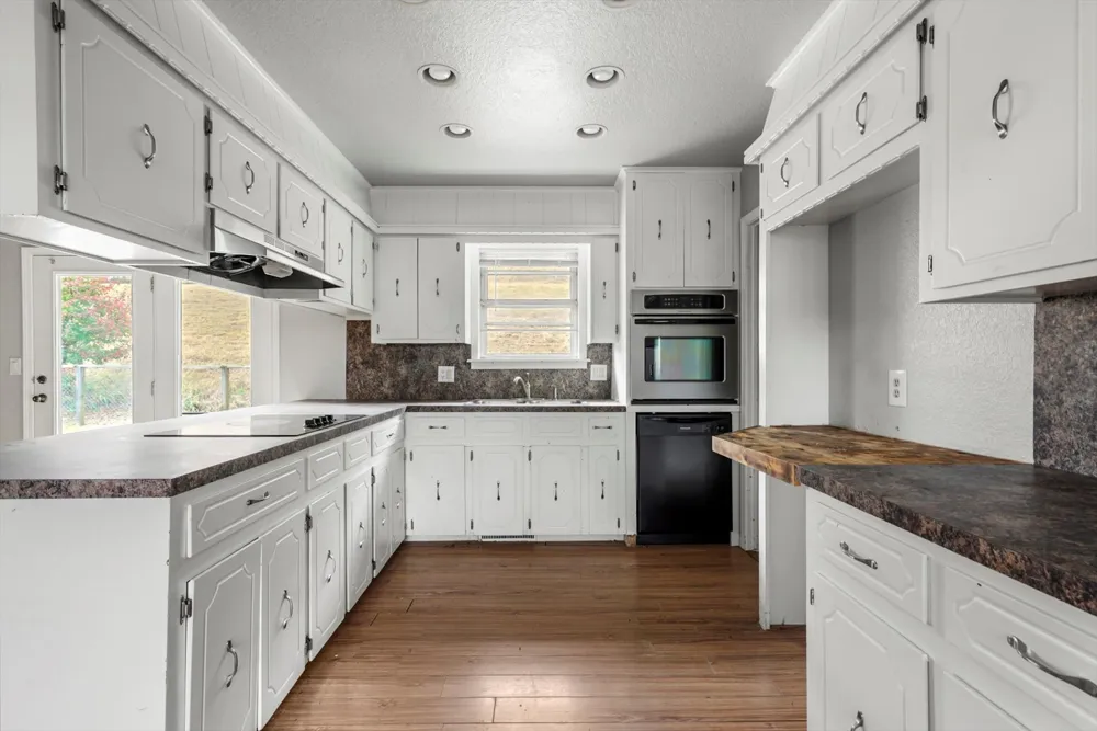 W 126th Street S Glenpool, OK 74033