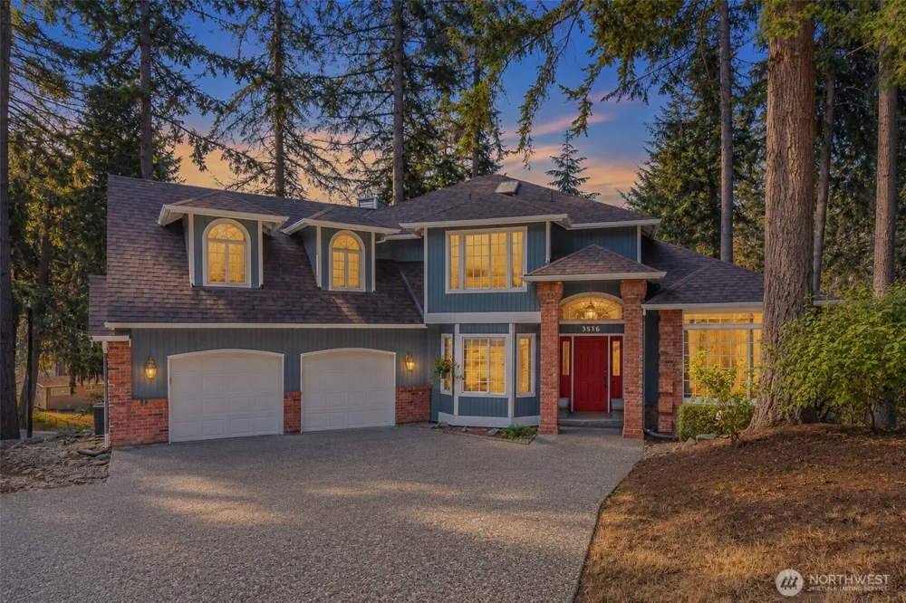 3516 97th Avenue E Edgewood, WA 98371