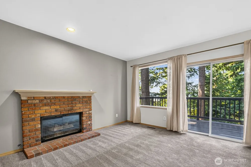 3516 97th Avenue E Edgewood, WA 98371